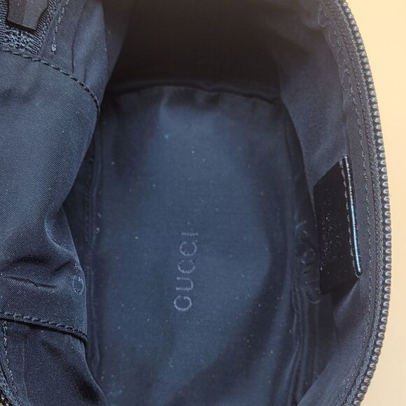 Authentic Gucci Mini Cosmetic Case - Picture 8 of 10